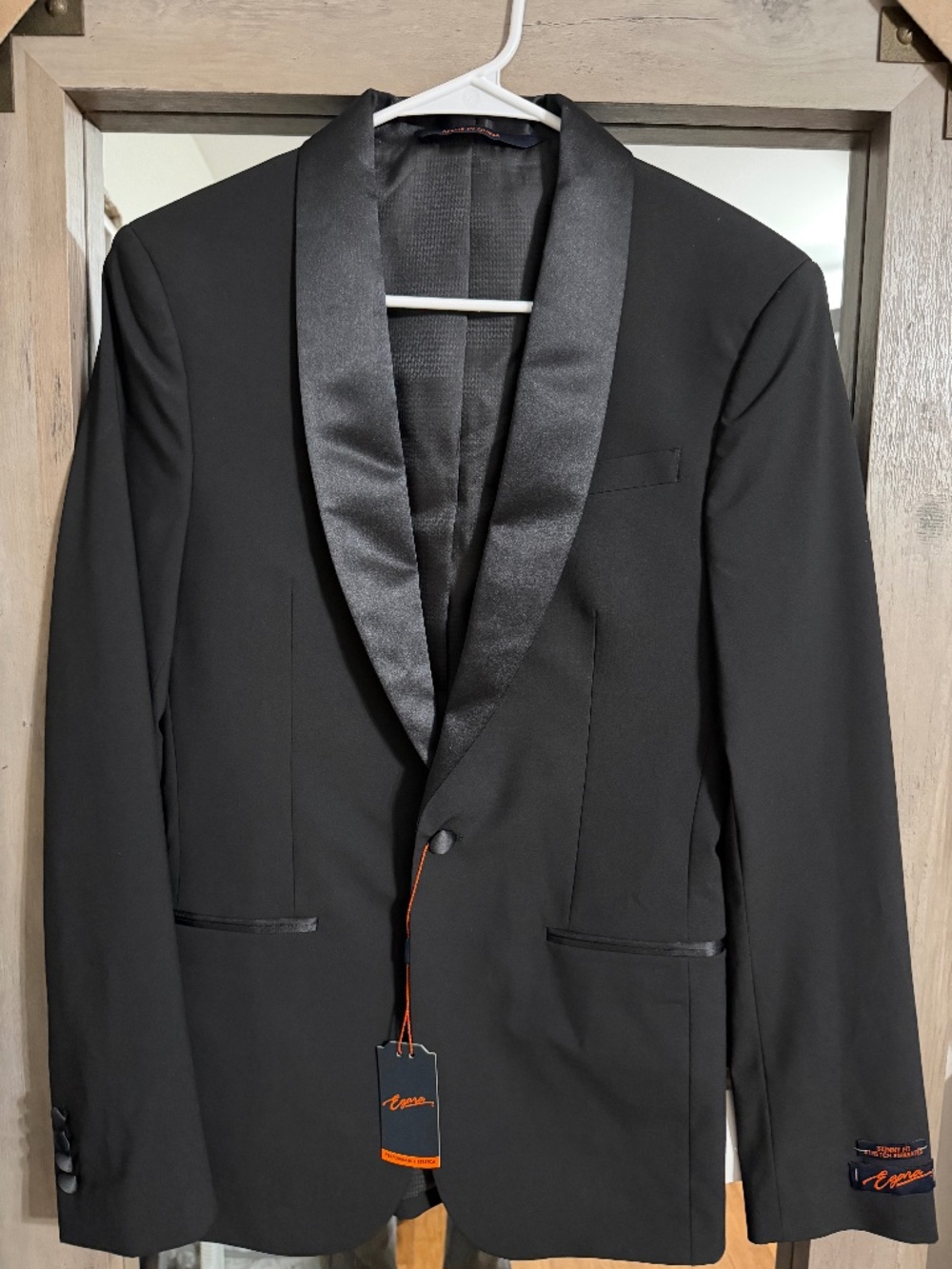 Egara Black Tuxedo Dinner Jacket 35R